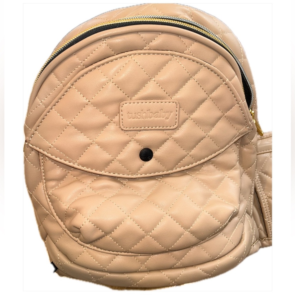Tushbaby carrier vegan leather sand. Never ever used.